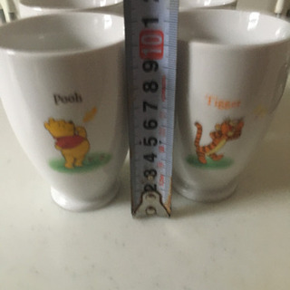 プーさん達のカップ4個　ディズニーの画像