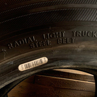 GOODYEAR タイヤ　195/80R15の画像