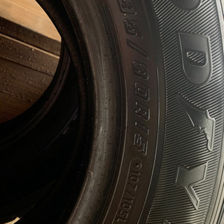 GOODYEAR タイヤ　195/80R15の画像