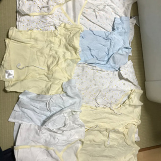 ベビー服　長下着４枚　短下着４枚の画像