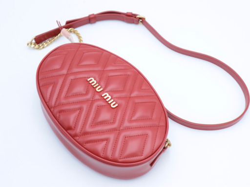 《miumiu/チェーンショルダーバッグ》レッド 袋 冊子 ギャラ Aランク 美品
