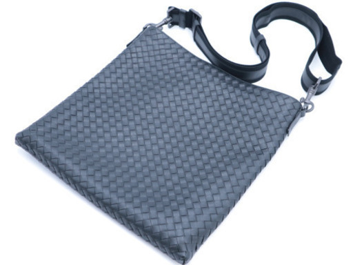 《BOTTEGA VENETA/イントレチャート ショルダーバッグ》 Aランク 美品