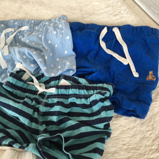 GAP 夏の赤ちゃんに‼️男の子‼️ハーフパンツ まとめ売りの画像