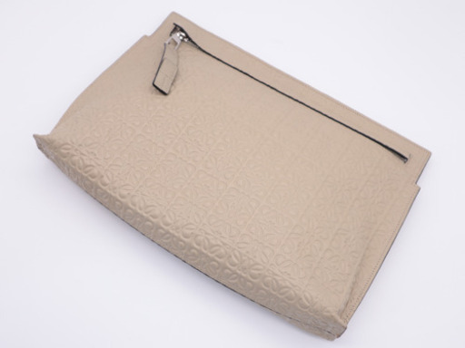 《LOEWE/Tポーチ リピート 型押し クラッチポシェット》ABランク 美品