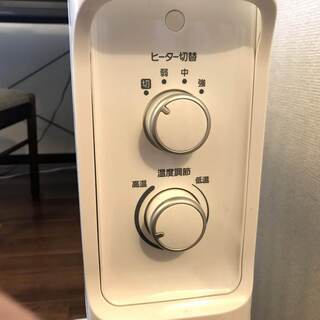 【値段交渉OK!】オイルヒーター　アイリスオーヤマ　２０１７年製の画像
