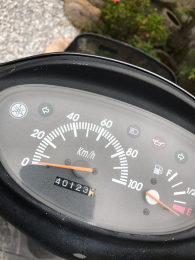 グランドアクシス 100