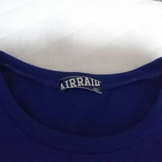 美品青いTシャツ子どもサイズ150cm☘️値下げ💴⤵️の画像
