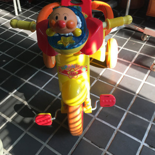 アンパンマン　三輪車の画像