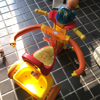 アンパンマン　三輪車の画像