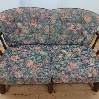 karimoku カリモク 2人掛けソファ ダブルソファ 椅子 木製 花柄 ソファー カリモク 2人掛け 花柄 Karimoku おしゃれ