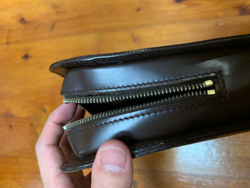 VUITTON クラッチバック