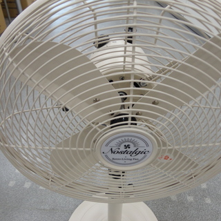 値下げしました‼　美品‼　ノスタルジック　扇風機　リビングファン　　RT-T1824　2018年製　モノ市場半田店【131】の画像