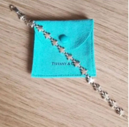 TIFFANY&Co.星型ブレスレット 廃盤モデル　パフスター　星