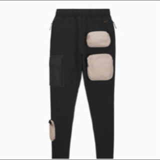 NIKEトラヴィススコット　パンツ