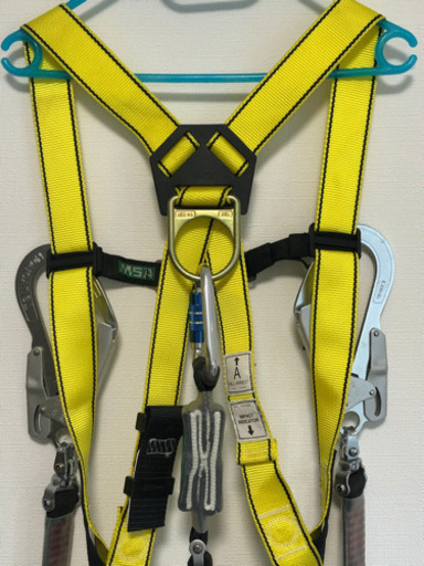 フルハーネス未使用品おまけもつけます。