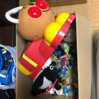 使わなくなったおもちゃ譲って下さい。0〜500円ほどでお願いします。