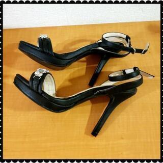 ♡新品*未使用 ブラック ビジュー付きサンダル♡の画像