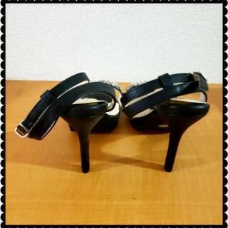 ♡新品*未使用 ブラック ビジュー付きサンダル♡の画像