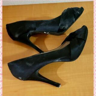 ♡布リボン ブラック パンプス♡の画像
