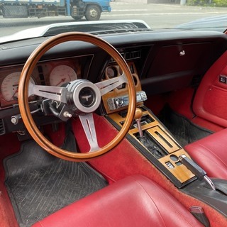 1981　シボレー　C3　コルベット　スティングレー　FRP　実働　コンディション良好車両！　コブラボディキット　ワイド　オーバーフェンダー　サイド出しマフラー　赤内装　アメ車　ヴィンテージ　旧車　ネオクラシック　札幌発の画像