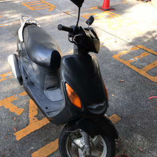 さらに値下げしました。ヤマハ　グランドアクシス100　ＳＢ０１Ｊの画像