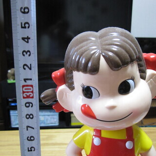 ペコちゃん５０周年特別記念版　フィギュアの画像
