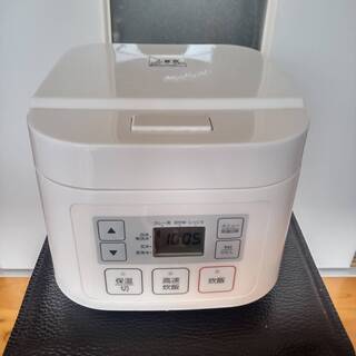 3合炊きマイコン炊飯ジャー　ニトリ　SN-A5