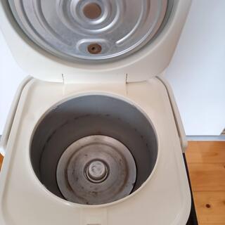3合炊きマイコン炊飯ジャー　ニトリ　SN-A5の画像