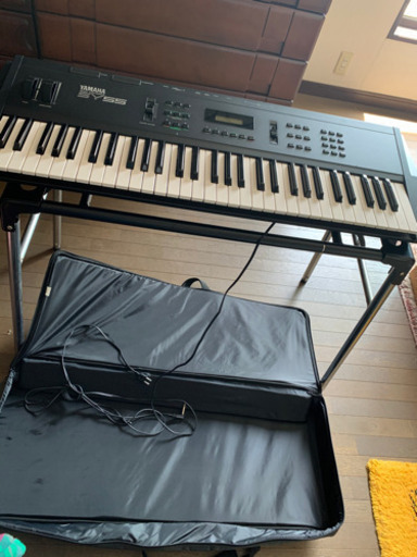 【美品】懐かしの！YAMAHA シンセサイザー　スタンド付き！