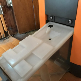 シャープ除湿機 CV-U71CHの画像