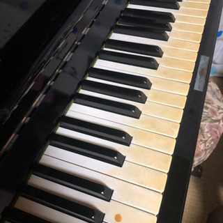 【決まりました】ピアノ差し上げます 取りに来てくれる方限定！の画像