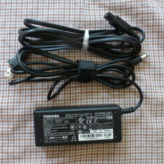 ACアダプター　東芝 PA3282U-2ACA