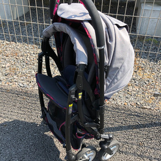 Pigeon ベビーカー　ランフィエフ　の画像