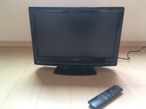 22型 液晶TV 動作品 \\1000円（税込）にてお譲りします