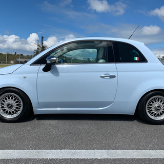フィアット500専用車庫調の画像