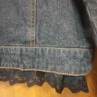 Rosa Cheriの黒色ジャケットの画像