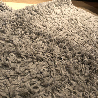 値下げ【未使用・洗濯済み】IKEA ラグ正方形シャギーマットの画像