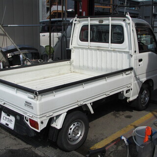 自社ローンでの購入が出来ます！！　スバル　サンバートラック４WD　5MT　A/C付の画像