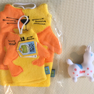 子ども服　女児　50〜70 80〜90 90〜110 おもちゃの画像