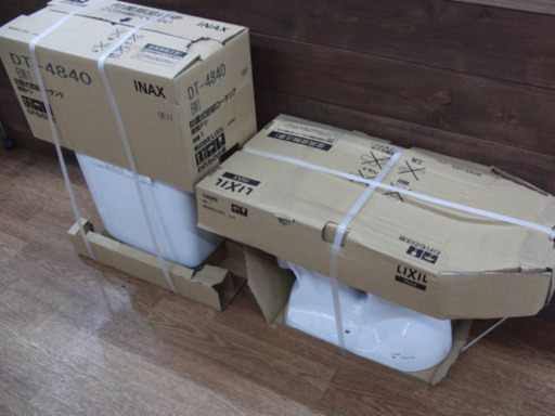 【引取限定】LIXIL トイレ　便器 と　タンクのセット