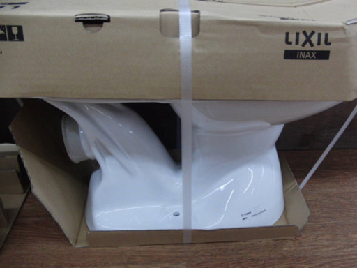 【引取限定】LIXIL トイレ　便器 と　タンクのセット