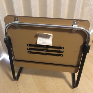 テーブル 折りたたみ・高さ調整可能の画像