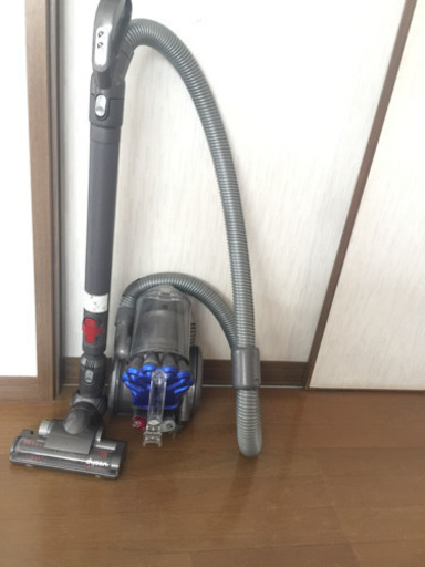 ダイソンサイクロン掃除機。DC-26出来る範囲で清掃済。ブルー。