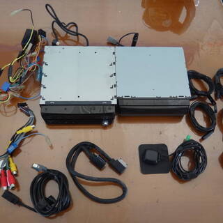 希少1DIN+1DINインダッシュ　最高峰サイバーナビ　4×4フ...