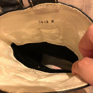 リズリサの黒ブーツの画像