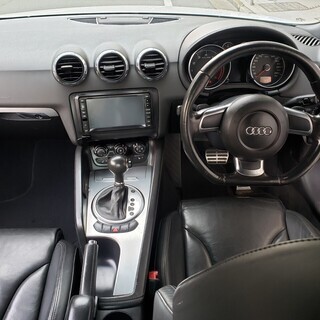 アウディＴＴクーペ　2.0ＴＦＳＩ　Ｈ19　車検4年6月　走行137000キロ　純正ＨＤＤナビ＆フルセグＴＶ　黒革シート　キセノン　社外18ＡＷの画像