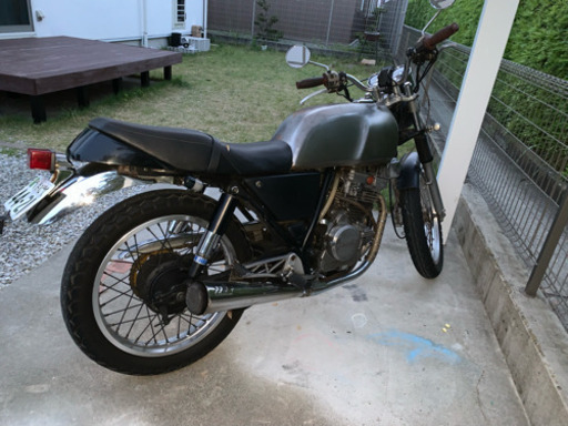 gb250 カフェレーサー なにかと交換希望です