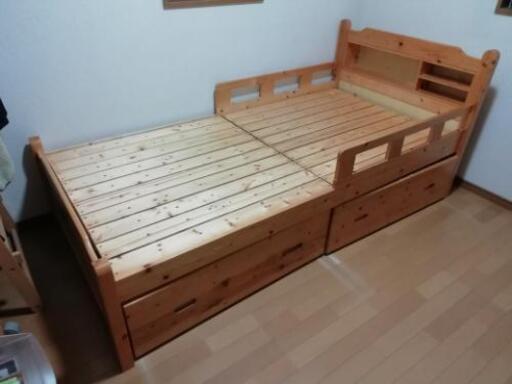 ベッド　引き出し付き