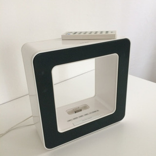 TEAC iphone4s 以前用 スタンドスピーカー ラジオの画像