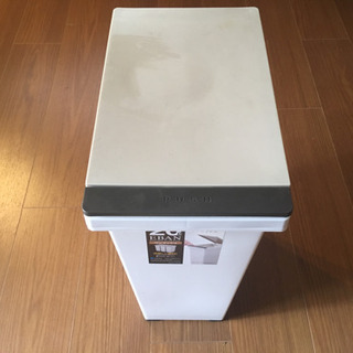 ゴミ箱  20L キャスター付き ワンプッシュ
